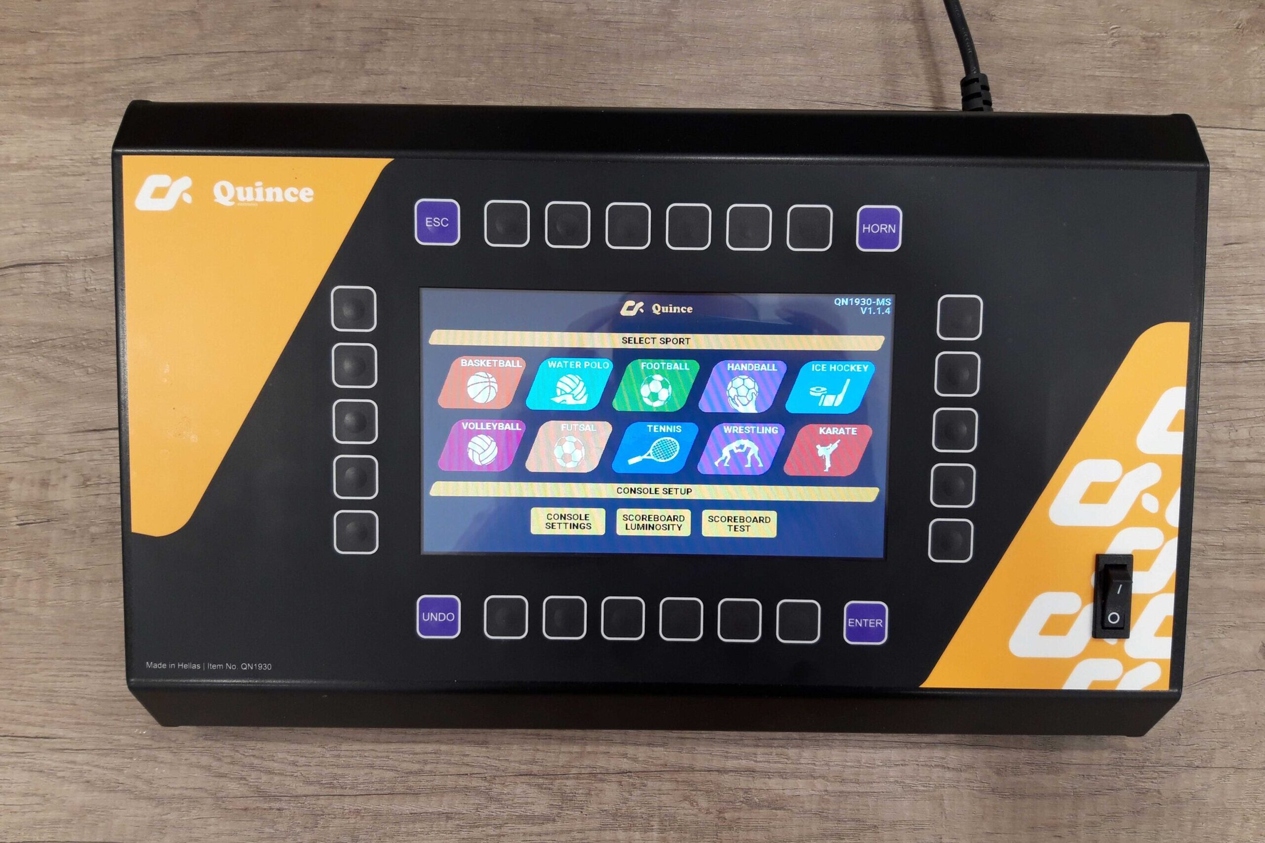 quince qn1930 console